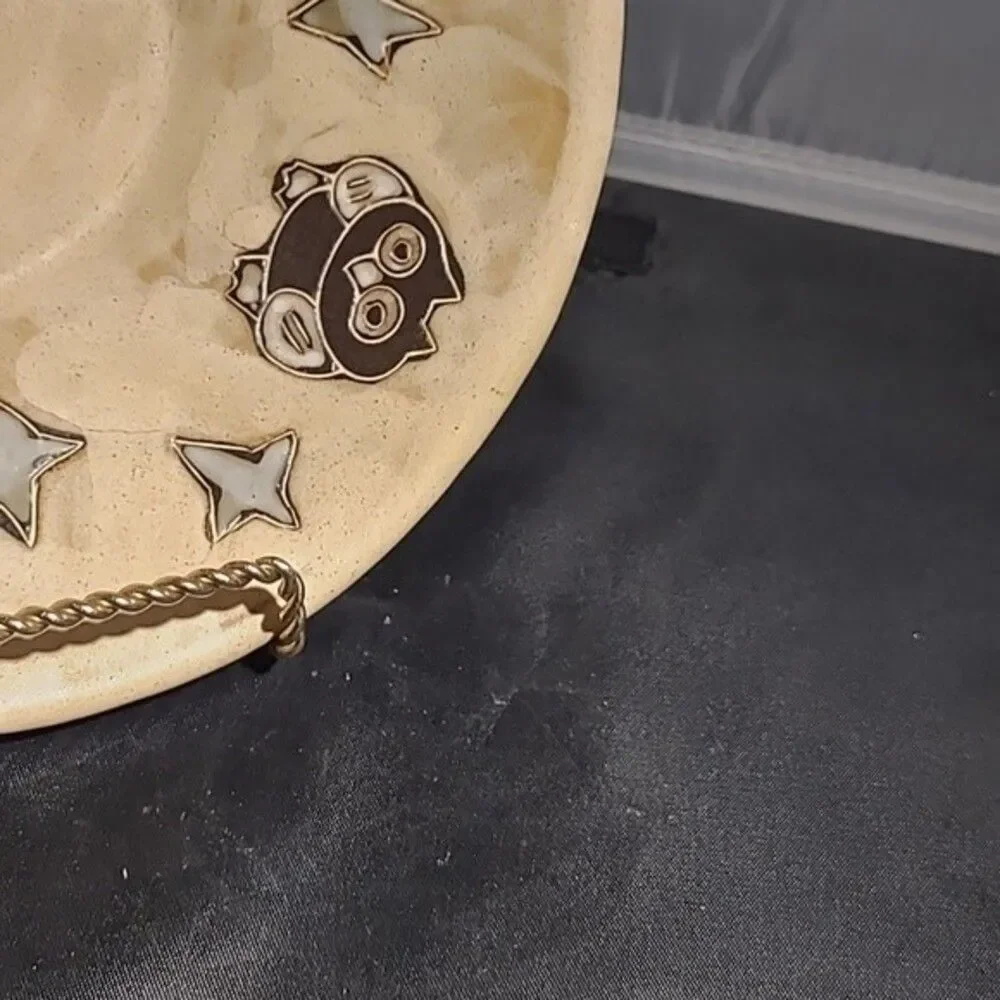 Mara handcrafted bowl